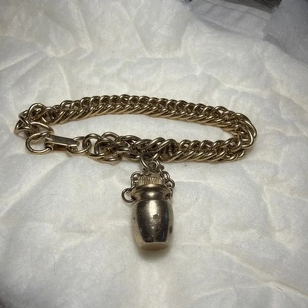 Vtg 40-50’s GoldTone Chunky Chain 7”Bracelet Perfume Bottle/Urn Charm Whimsigoth